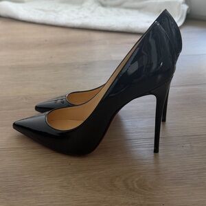 Christian Louboutin Kate Pump
